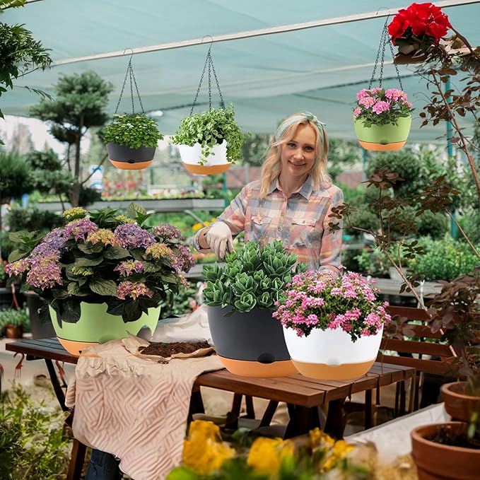 4 Pack Plastic Hanging planters for Indoor Plants,8 Inch Plant Pot Indoor Outdoor Hanging Baskets,Hanging Flower Pots with Drainage Holes and Chain for Garden Porch Plants(White)