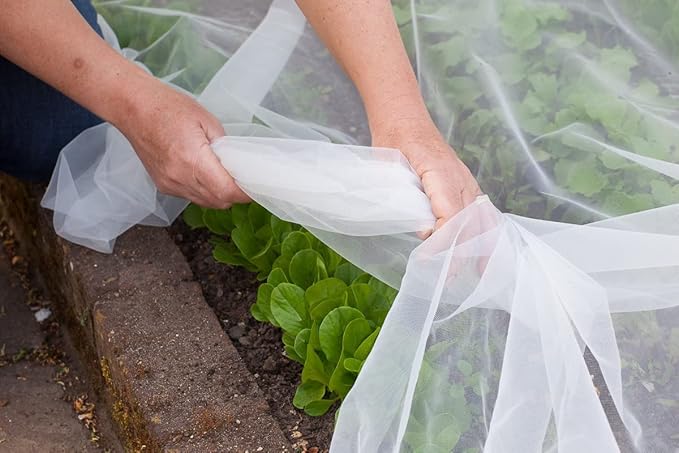 Agfabric Garden Netting 6.5'x30' Insect Pest Barrier Bird Netting for Garden Protection,Row Cover Mesh Netting for Vegetables Fruit Trees and Plants,White