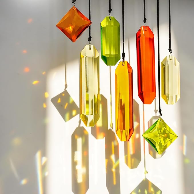 HDCRYSTALGIFTS 7PCS Sun Catchers Crystals Hanging Ornament,Christmas Decorations,Rainbow Prisms Hanging Crystals for Window Indoor Garden Decor (Season Design)