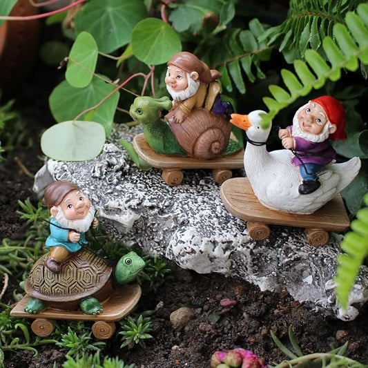3 PCS Funny Garden Gnome Statues, Creative Resin Dwarf Sculptures, Outdoor Yard Decor, Gnomes Tree Faces for Lawn, Patio, Porch, Miniature Fairy Garden Accessories, Novelty Gift for Indoor/Outdoor Use