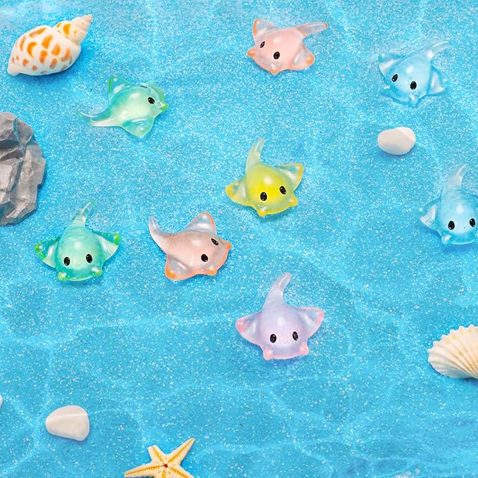 60 Pcs Miniature Sting Ray Figurines Mini Manta Ray Figure Realistic Resin Sting Ray Cake Topper Mini Sting Ray Sea Animal Figurine for Fairy Garden Micro Landscape Decor Cake Topper